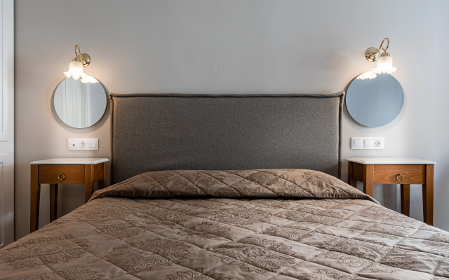 Nami Hotel & Suites