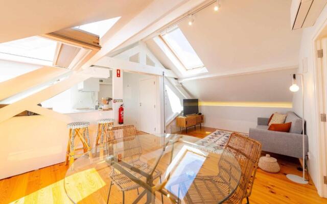 MyHomeisYourHome Viana Center Apartment