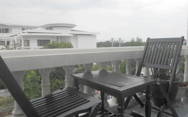 Hue Boutique Homestay