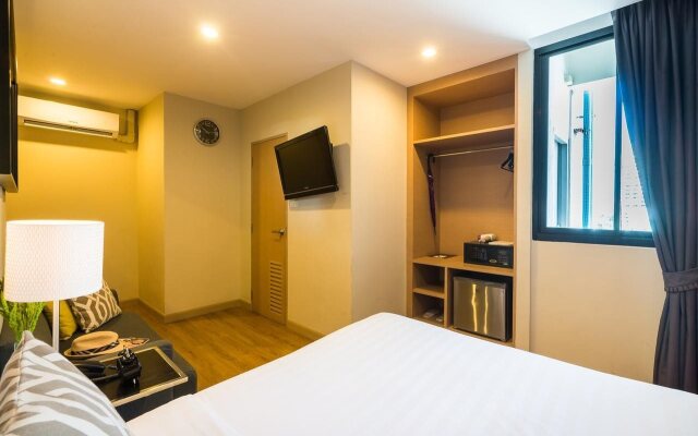 Asoke Residence Sukhumvit by UHG