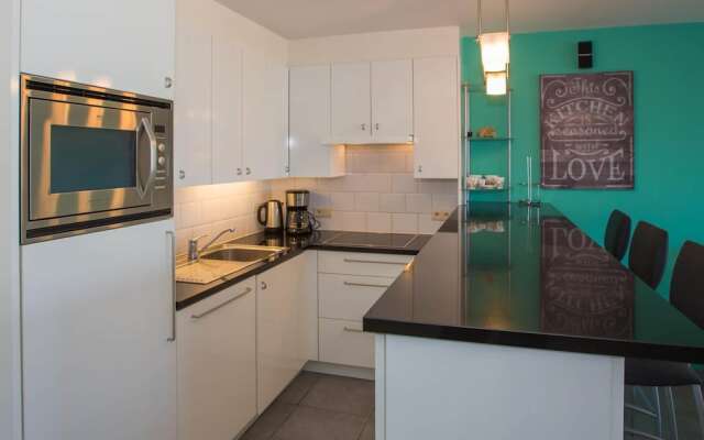 Stylish Stay w/ Sea Views