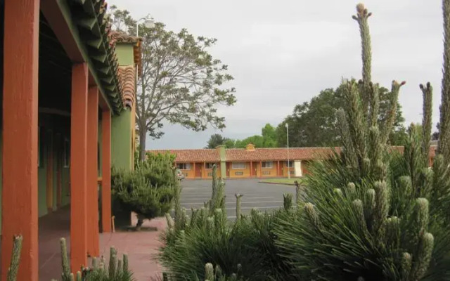 Rio Inn & Suites