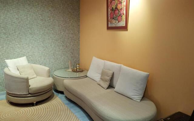 Luxury Apartments in Center