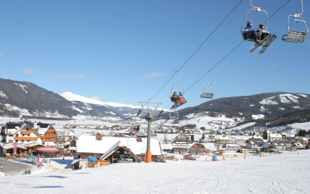 Apartment in the ski Area of St. Margarethen