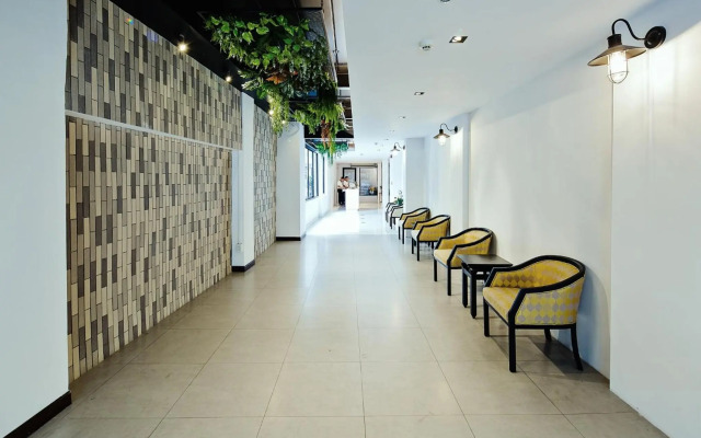 Three Sukhumvit Hotel