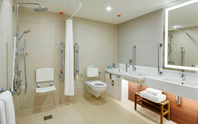 Courtyard by Marriott Luton Airport