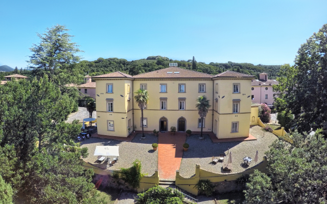 Borgo San Martino Club Resort