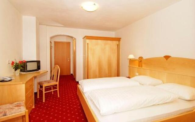 Garni Hotel Dornbach