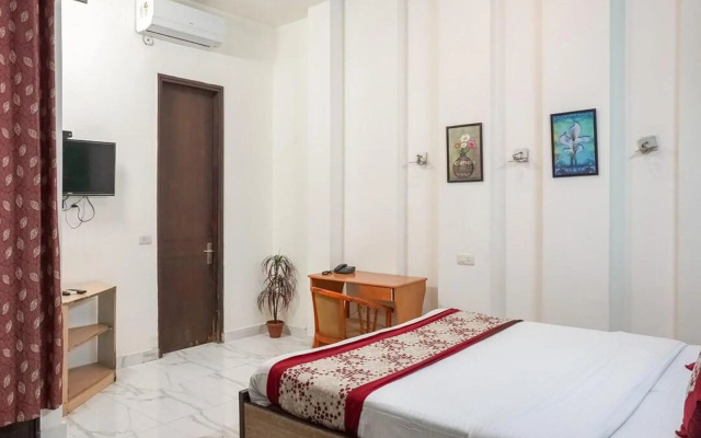 OYO Rooms Jasola Vihar 1