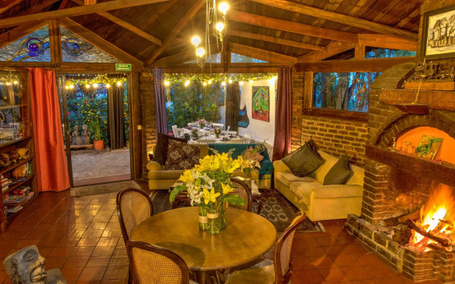 LA COLINA Hotel Cottage