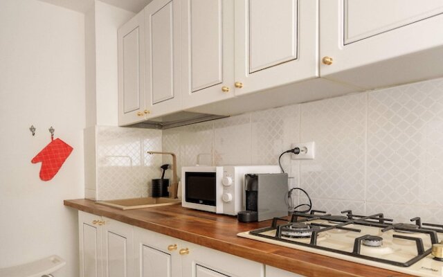 Holt - Gryffindor Tower