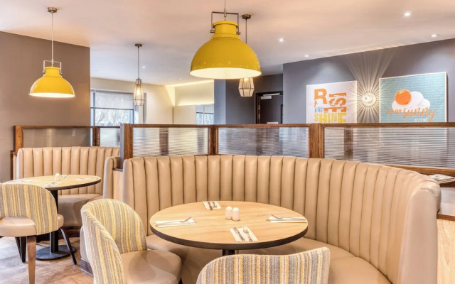 Premier Inn Abingdon - A34