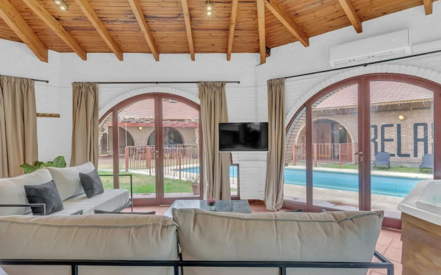 FLIPHAUS Wine Country Viamonte