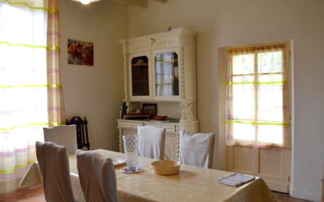 House With 2 Bedrooms in Puysserampion, With Wonderful City View, Pool