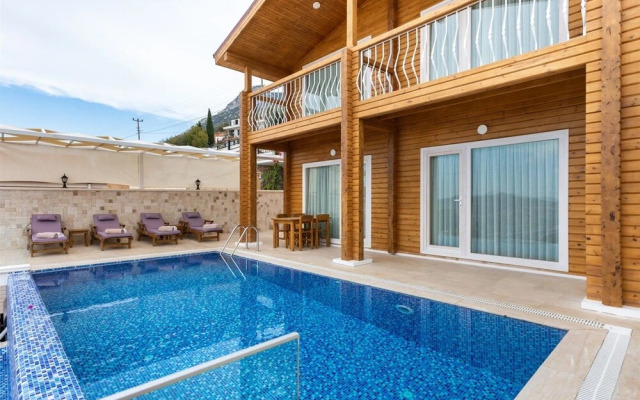 Villa Fulya by Akdenizvillam