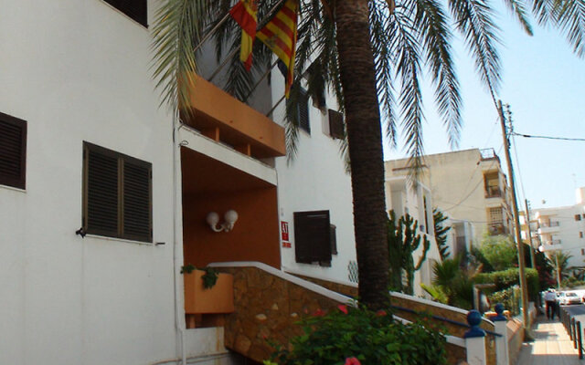 Apartamentos Llevant