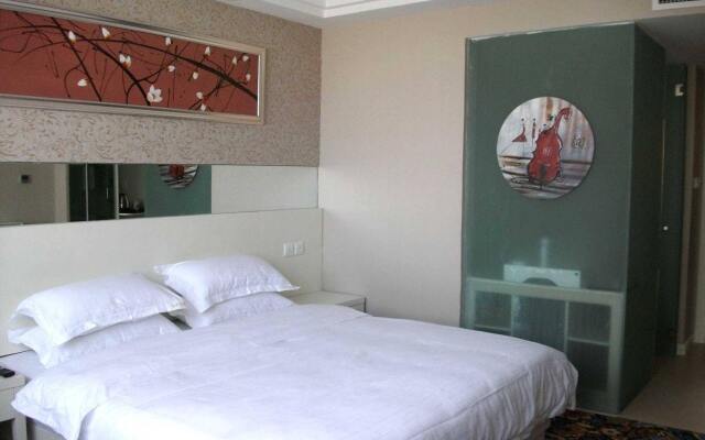 Red River Hotel