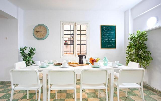 Big Flat In City Center, Up To 12 People