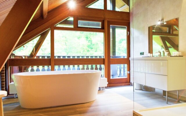 Unique & Modern Constructed Villa in Apeldoorn With Jacuzzi