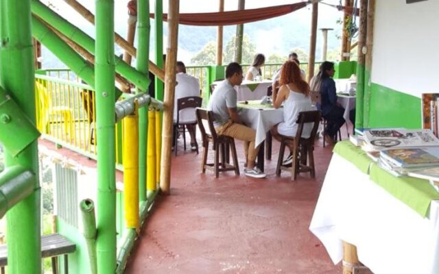 Hostal Girasoles