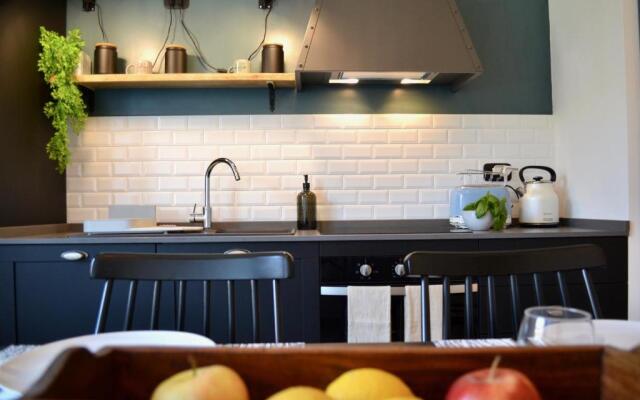 Cosy Home Riviera Wi-fi, AC, terrace 3 BDR