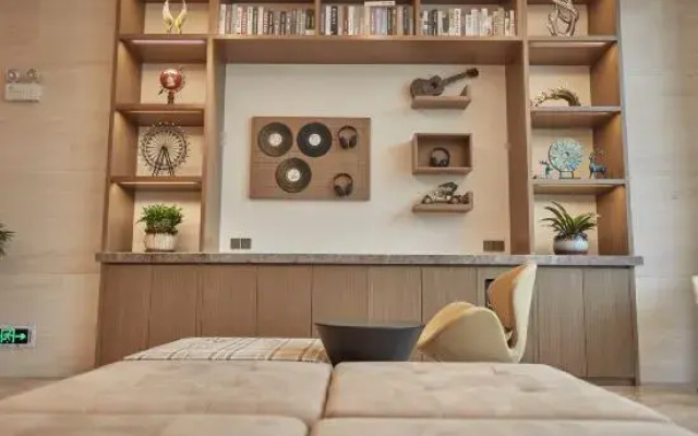 Homeinn Plus Hotel (Lujiang Neihuan North Road No.5 High School)