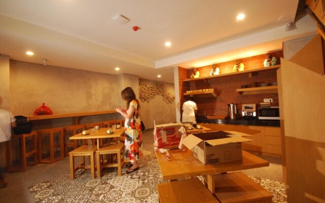 D beds Hostel