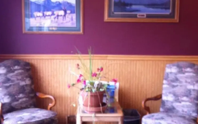 Trade Wind Motel
