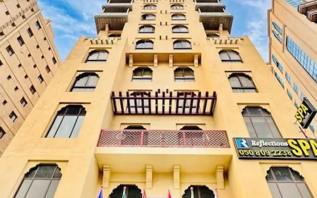 Reflections Hotel
