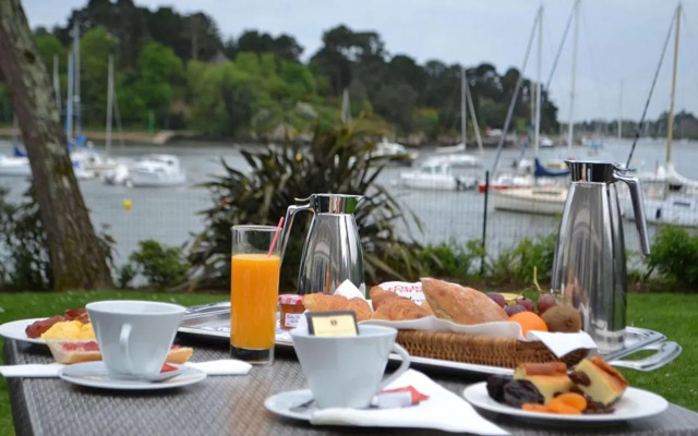 Best Western Hôtel Le Roof