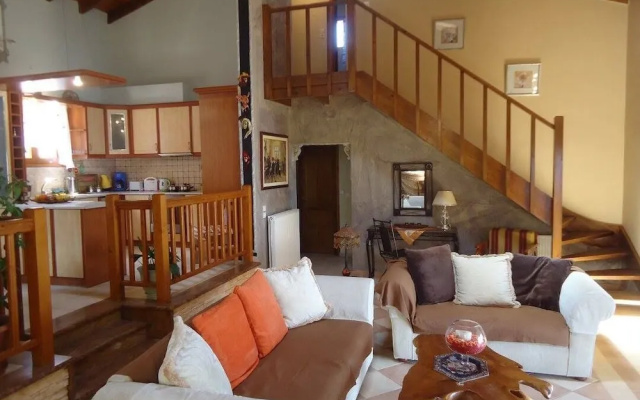 Traditional Villa Gardenia in Skiathos