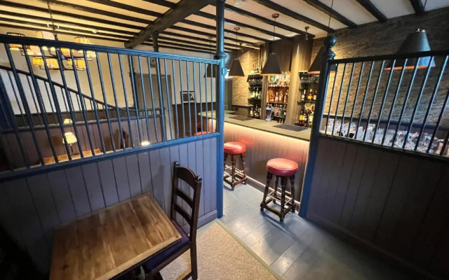 Ravenstone Lodge