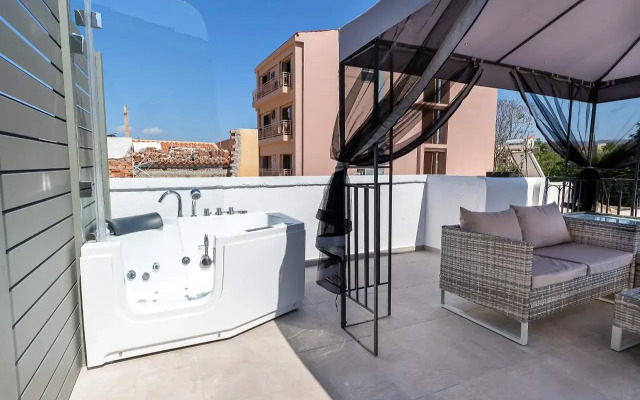 Metropolitan Pearl Boutique Hotel