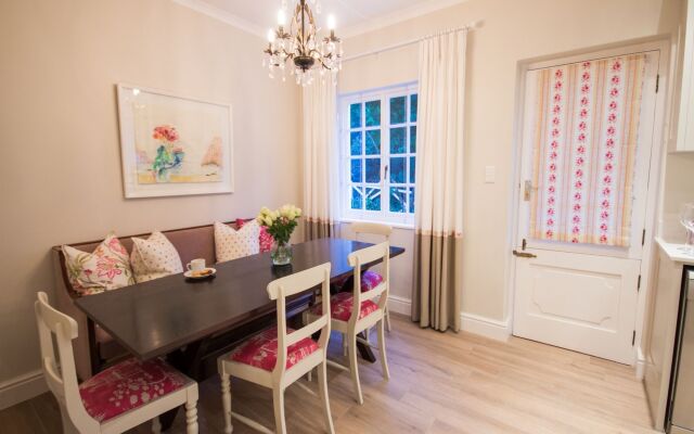 Exquisite Cottage 20