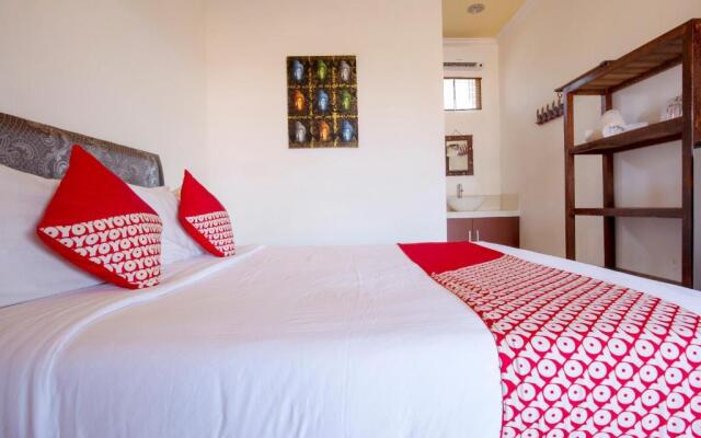 OYO 401 The Frog Homestay Sanur