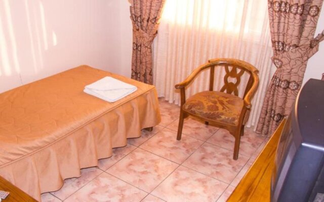 Al Anbat Midtown Hotel