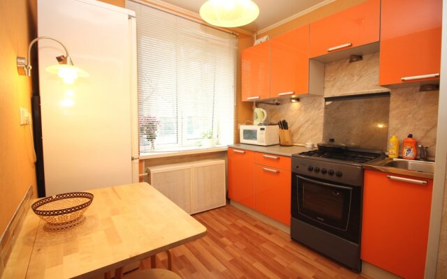 Na Tretyey Filyovskoy 8/1 Apartment