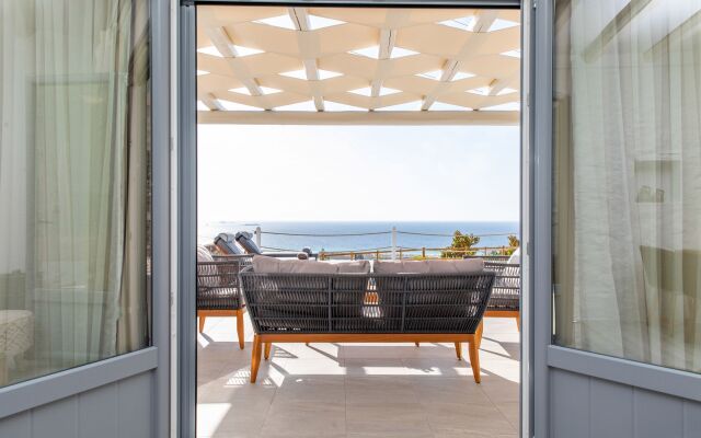 Mythology Naxos Villas & Suites