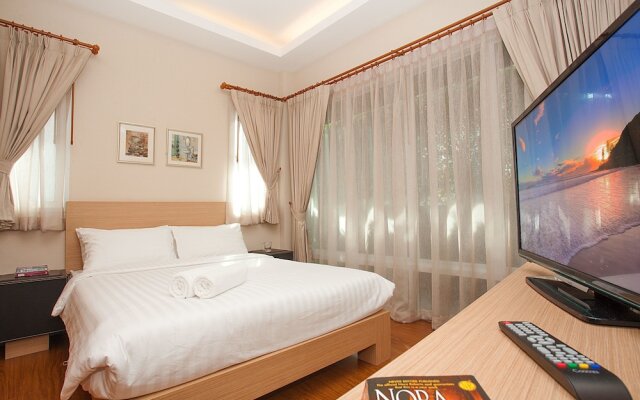 Jomtien Lamore Villa 2 Bedroom with Jacuzzi Pool