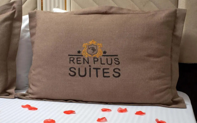 Ren Plus Suit Bakirköy