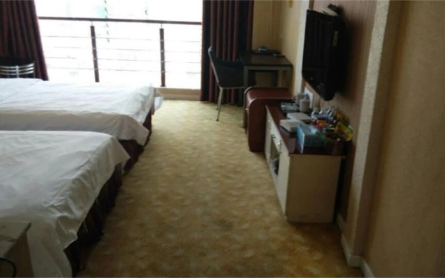 Yinxiang Business Inn