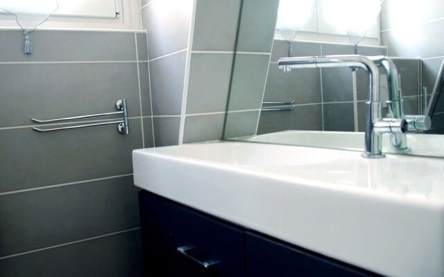 Pelican Stay - Parisian Apt Suite