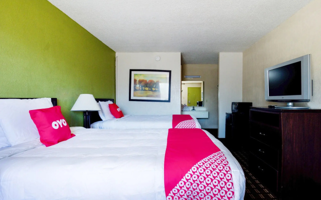 OYO Hotel Pensacola I-10 & Hwy 29