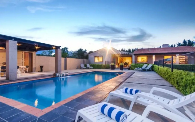 Tora Bay Exclusive Estate