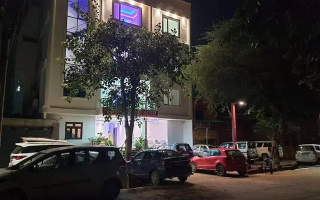 Bhawana Hotel