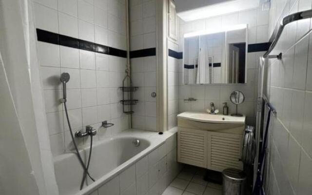 La Navigation, 1 bdr apartment