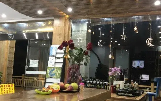Lugu Lake Jiangnan Yaju Hostel