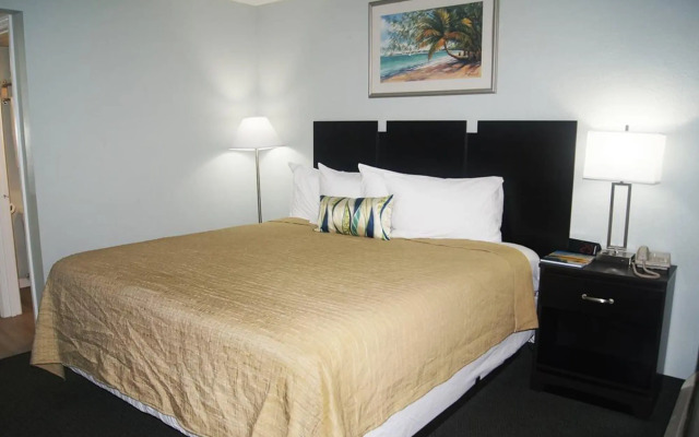 Ocean Plaza Motel