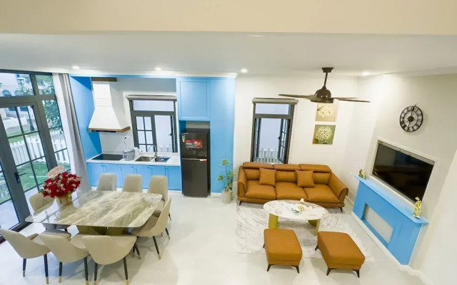 Deluxe 4 Br Warm Villa - Novaworld PT