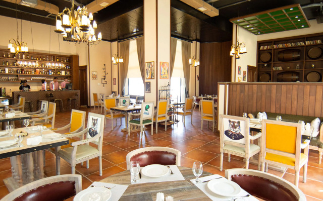 Отель Saat Meydani